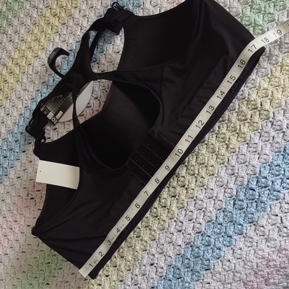 Avia XXXL (D-DD) Non Wire High Support Black Bra *Flawed* - Picture 4 of 14